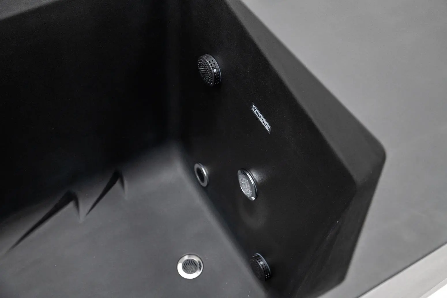 Chill-Tub-Lite-33-Copy